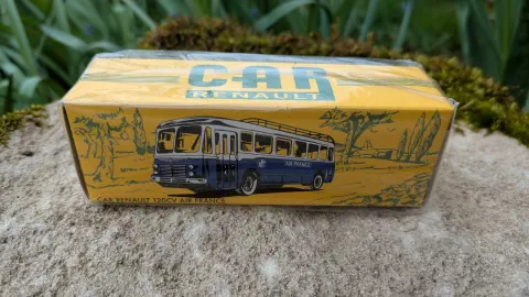 Autocar Renault 120 CV Air France reproduction de CIJ par Norev au 1/84 Neuf sous blister