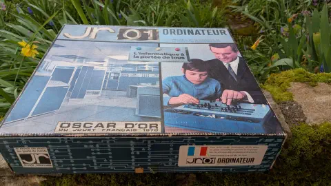 Ordinateur JR 01 — Jouets Rationnels / Bull, complet avec notices (1970)