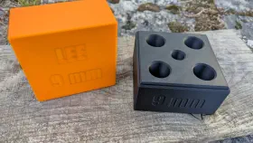 Die Holder LEE 9mm — Support de rangement 4 outils + shell holder